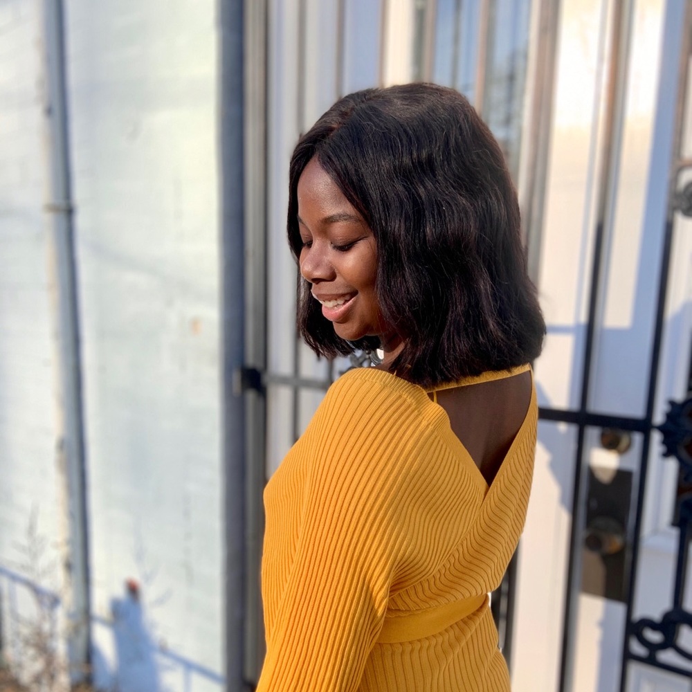 Meet your Posher, Danielle